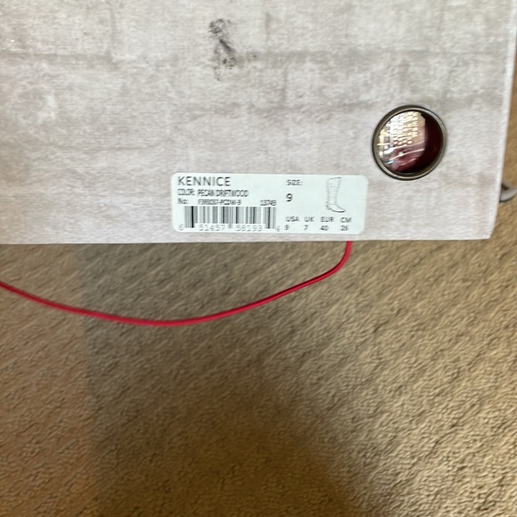 NIB BedStu Kennice Boots - Picture 2 of 3